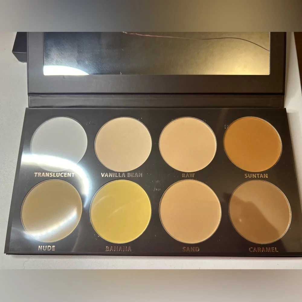 ⭐️ KAB Cosmetics Contour Palette Volume 1